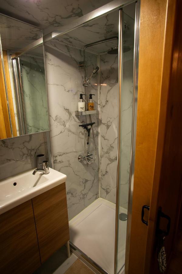 O Secret Normand Bed & Breakfast Saint-Michel-de-Montjoie Exterior foto